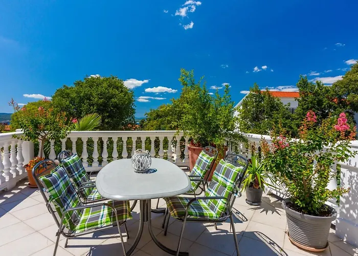 5478b * Crikvenica
