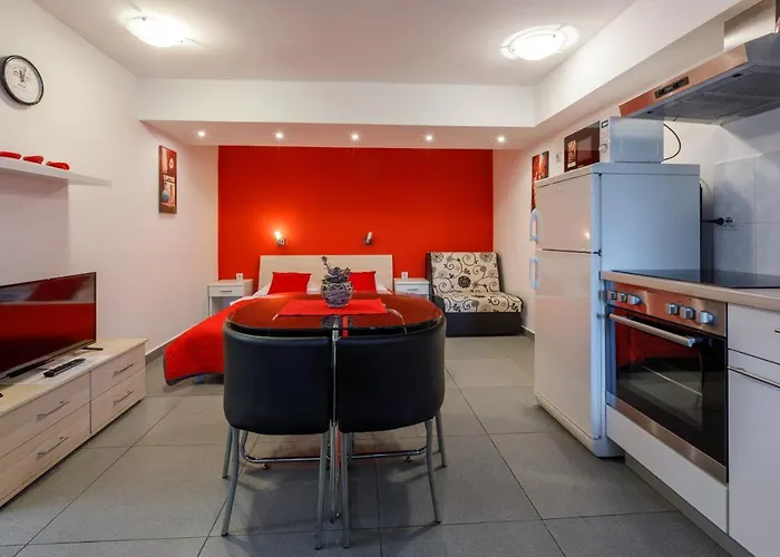 5478b * تْسْغيكفانِتْسا